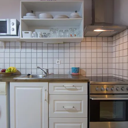 Appartement Elaia & No.3 *