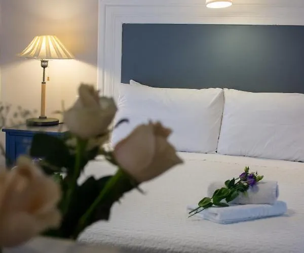 Appartement Elaia & No.3 *